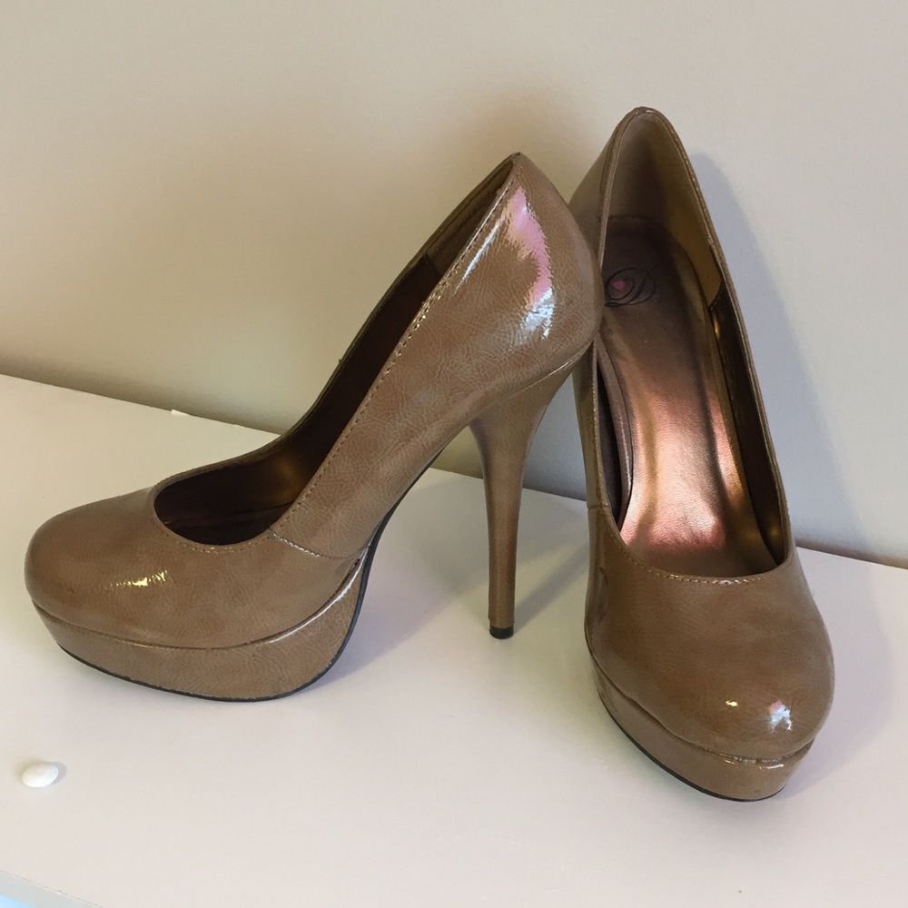 Patent heels